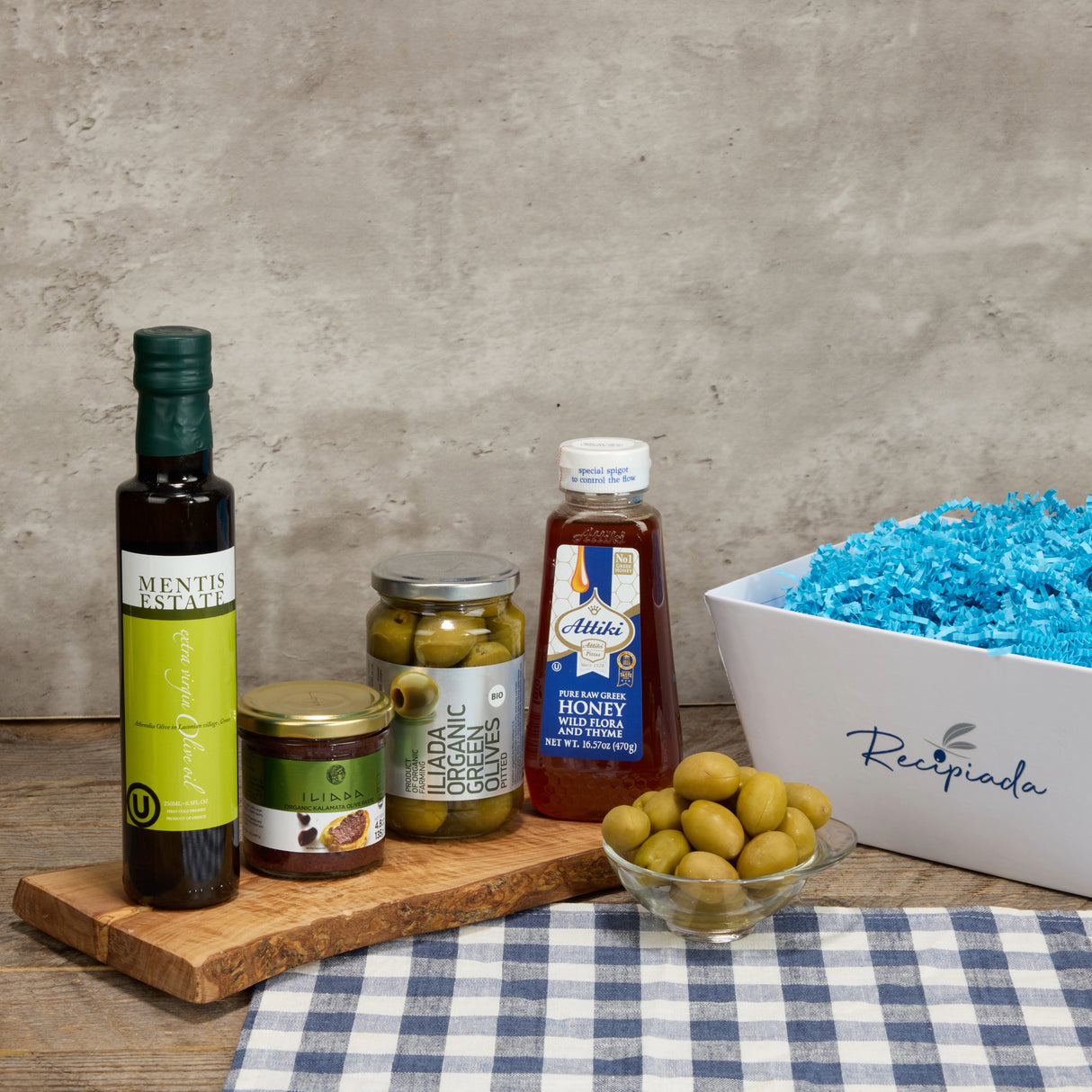 Olive Fusion Gift Basket: A Mediterranean Culinary Adventure